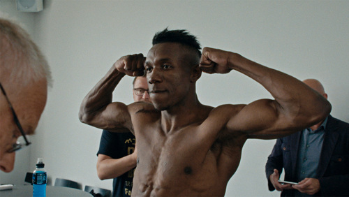 Still fra Enock. Foto: Andre Hansen