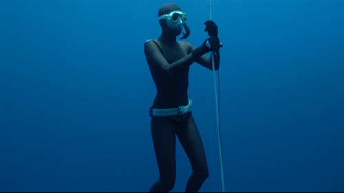 Still fra 'Under havet'.